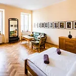 Apartamento Romari ставропігійська 11 *