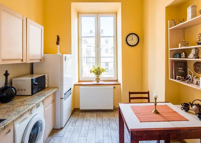 Romari ставропігійська 11